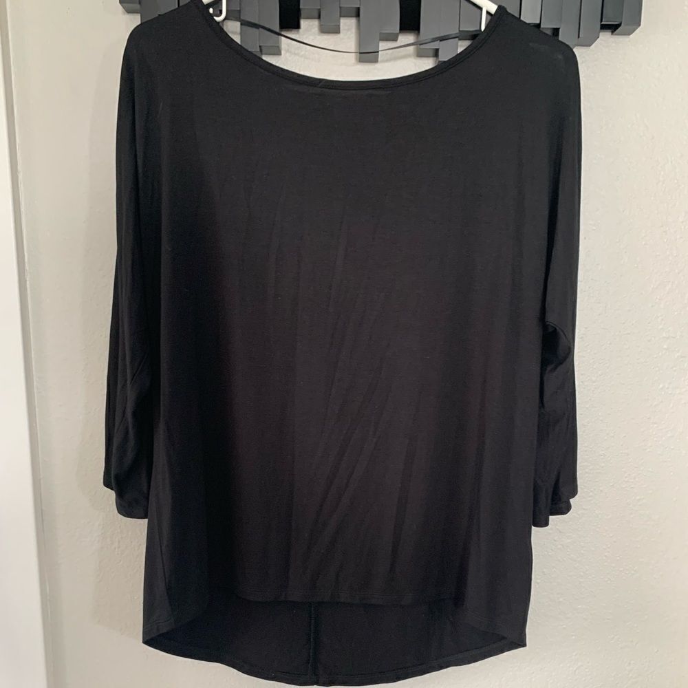 NWT Cable & Gauge open sleeve blouse - Picture 3 of 7